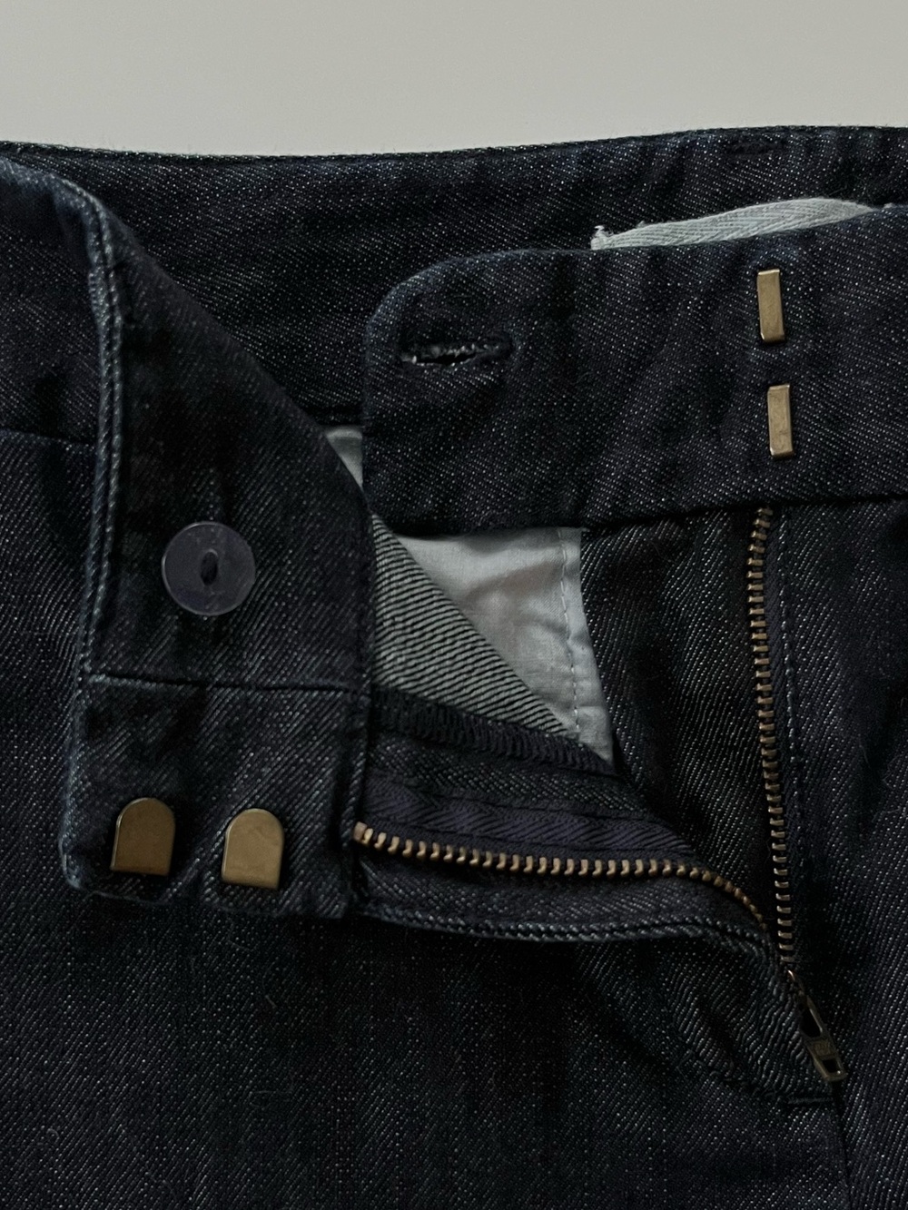 Ann Taylor LOFT Denim Dark Navy Women’s Tailored Shorts - Size 8 - Picture 9 of 9